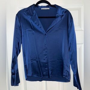 Abercrombie and Fitch Women’s Small Navy Blue Satin Blouse Button Up Long Sleeve